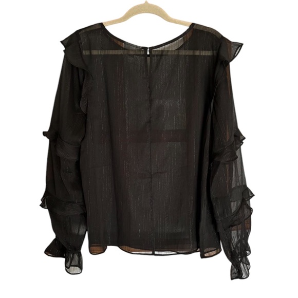 Macy’s On 34th Blouse - Picture 6 of 6